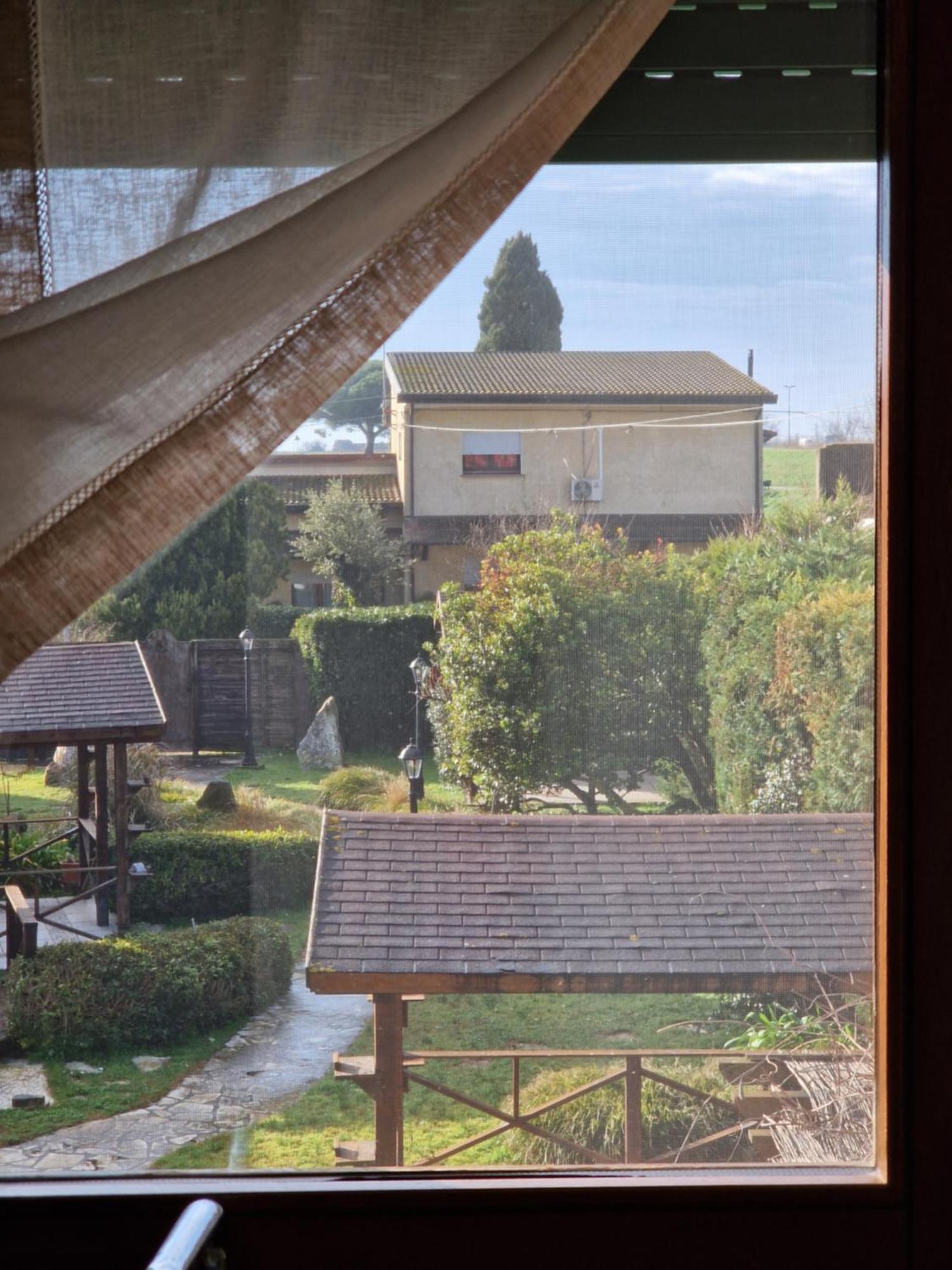 Hotel Borgo Di Arcadia Porto Tolle Exterior foto